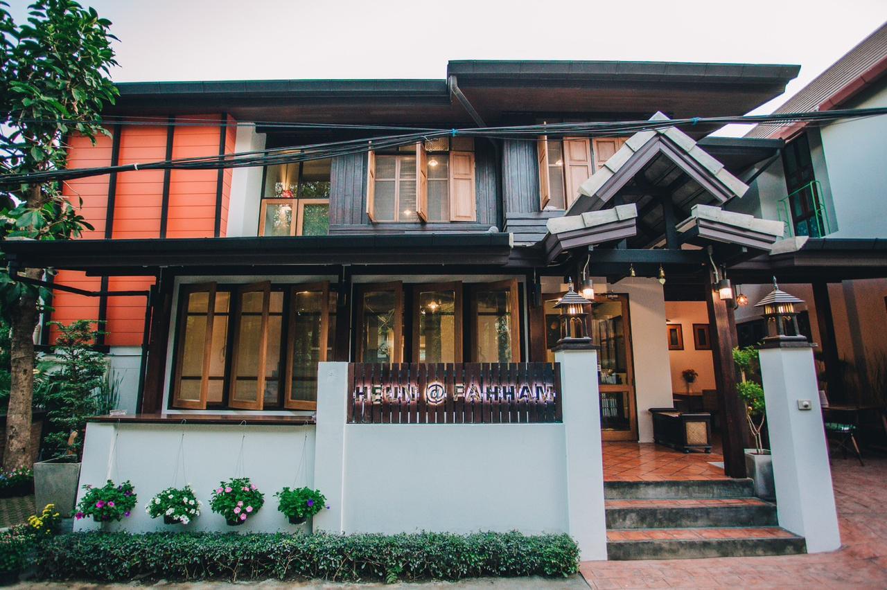 Hotel Heun At Fahham Chiang Mai Exterior foto